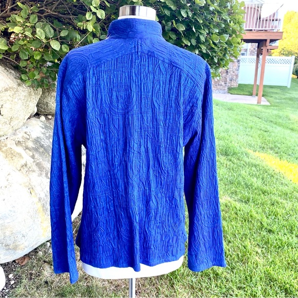 Chico’s Long Sleeve Full Zip Up Lightweight Blue Jacket Size 3 - Picture 13 of 16